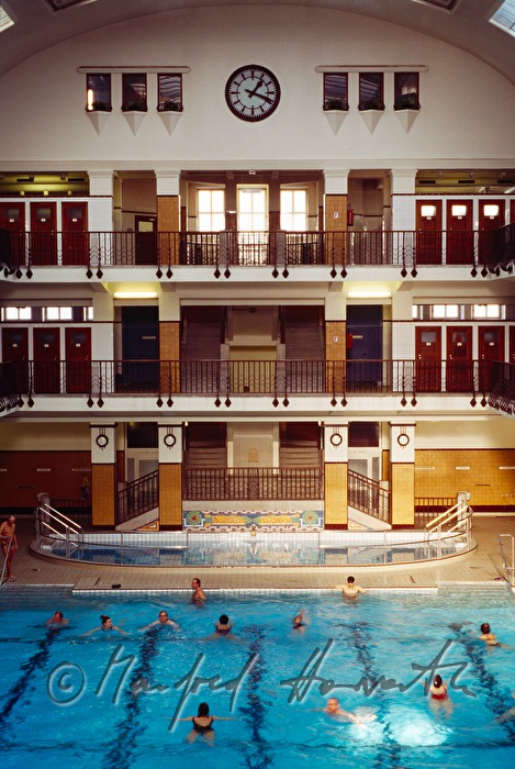Amalienbad, indoor swimming pool