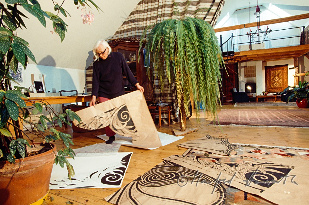 textile artist VESNA in her studio