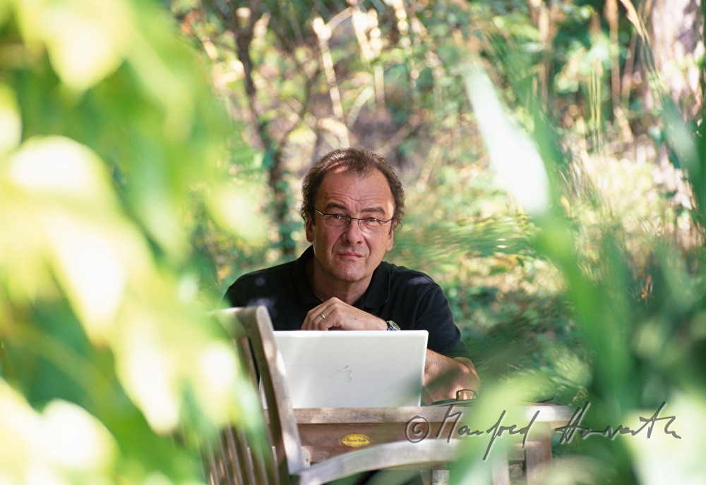 writer Robert Menasse in his summer house