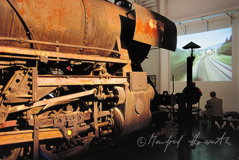 installation with steam locomotive