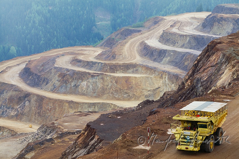 heavy duty-taxi at the adventure mining Erzberg