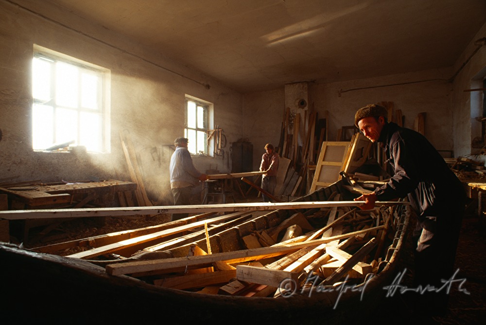 workshop for boat building
