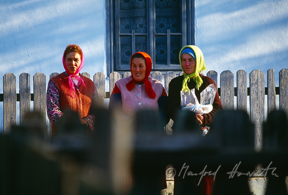 women with traditional headscarfs