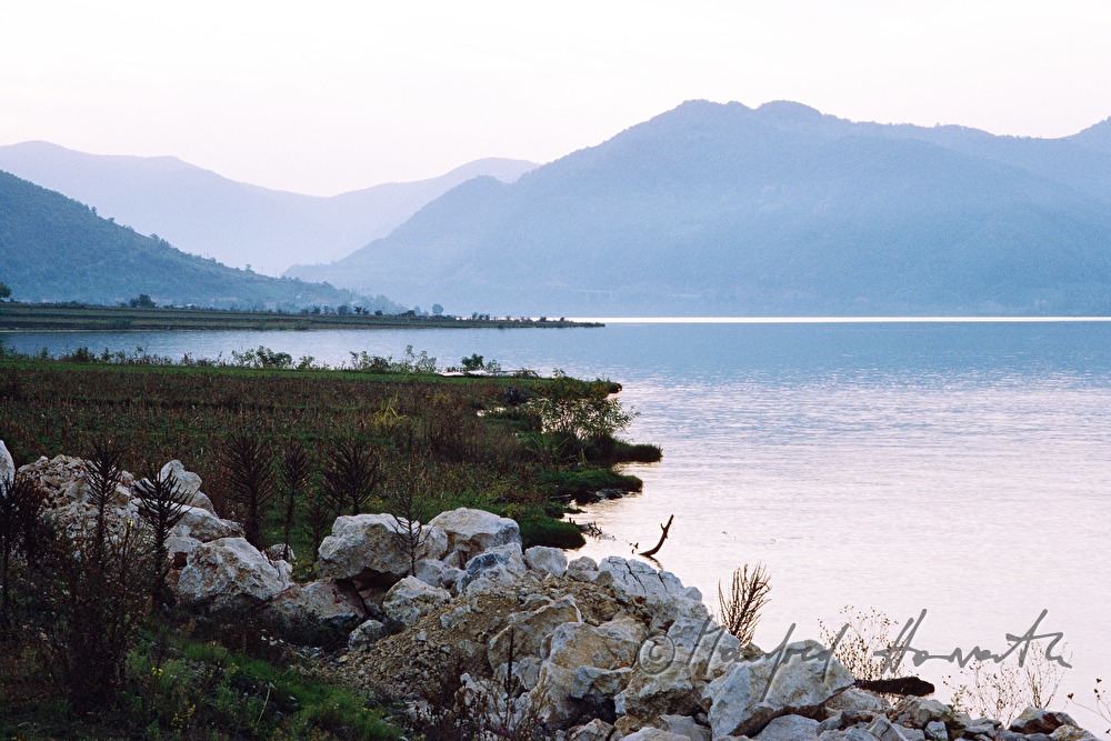 shore of the Danube, view to Serbia