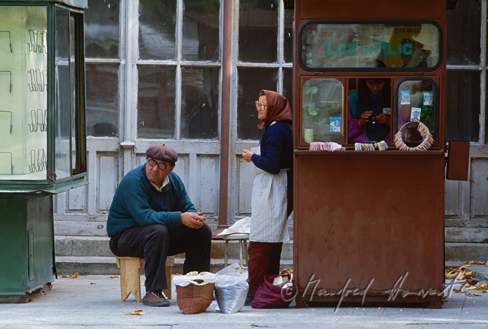 sidewalk sale and lottery-stand