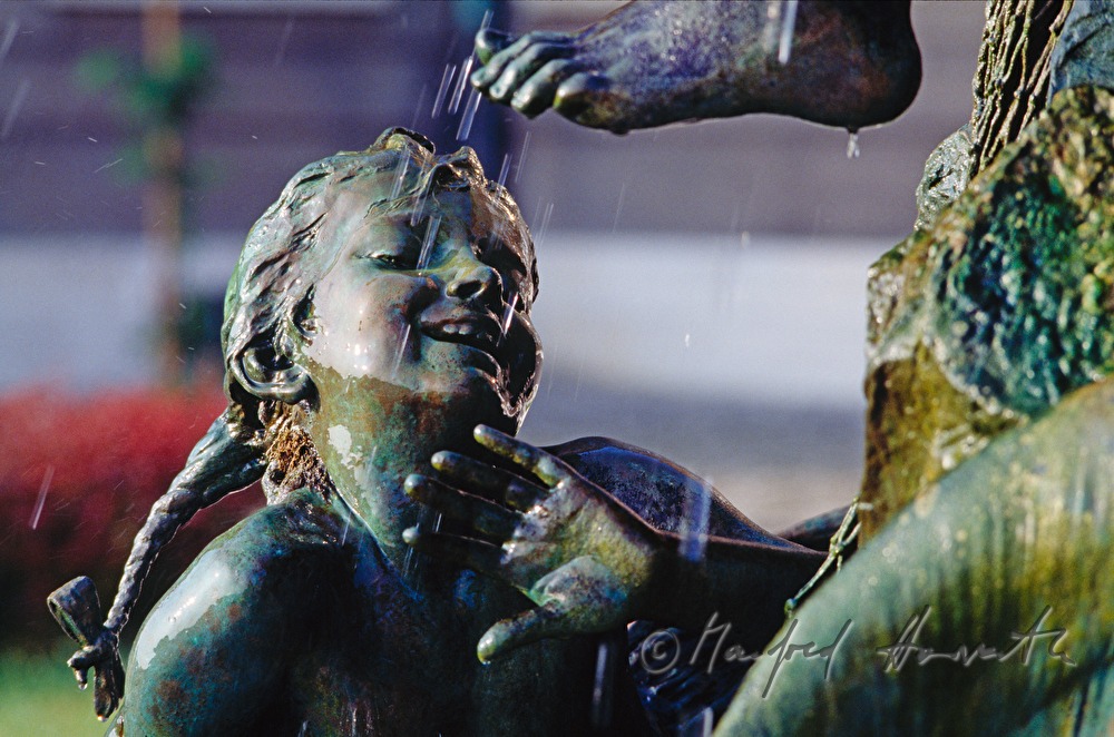 fountain with a bronze sculpture