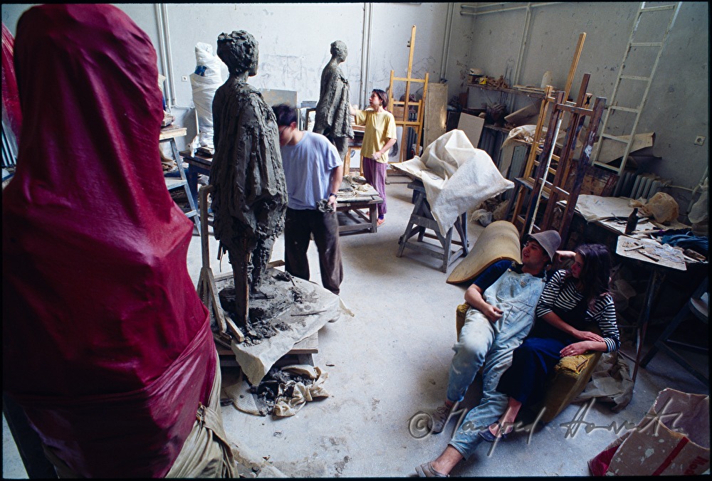 University of Fine Arts, students in the sculpturer class
