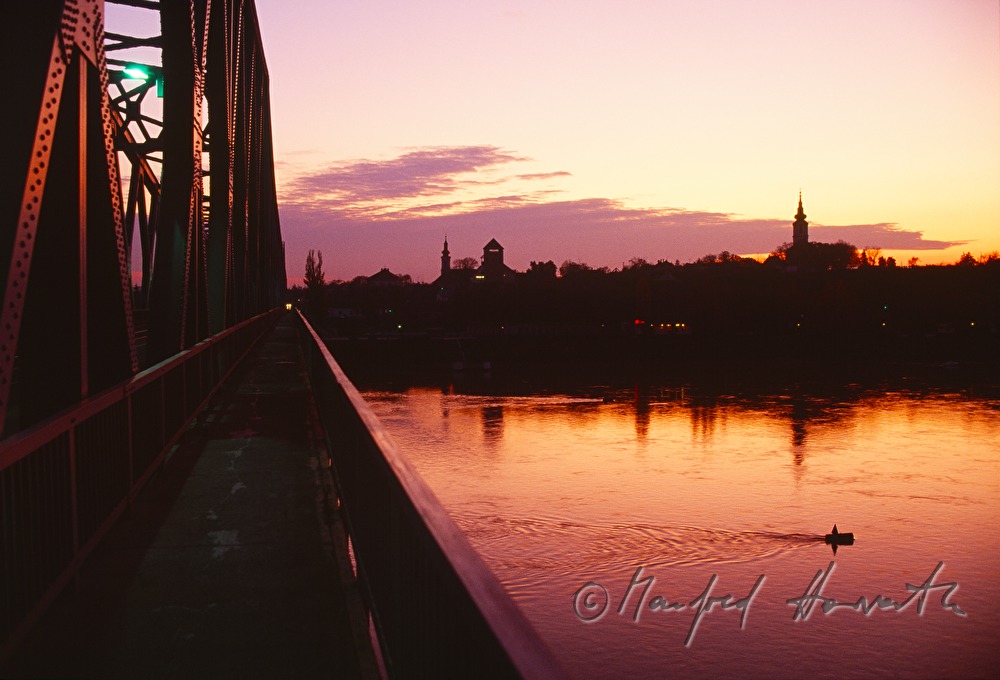 Beszedes Jozsef Bridge and old town
