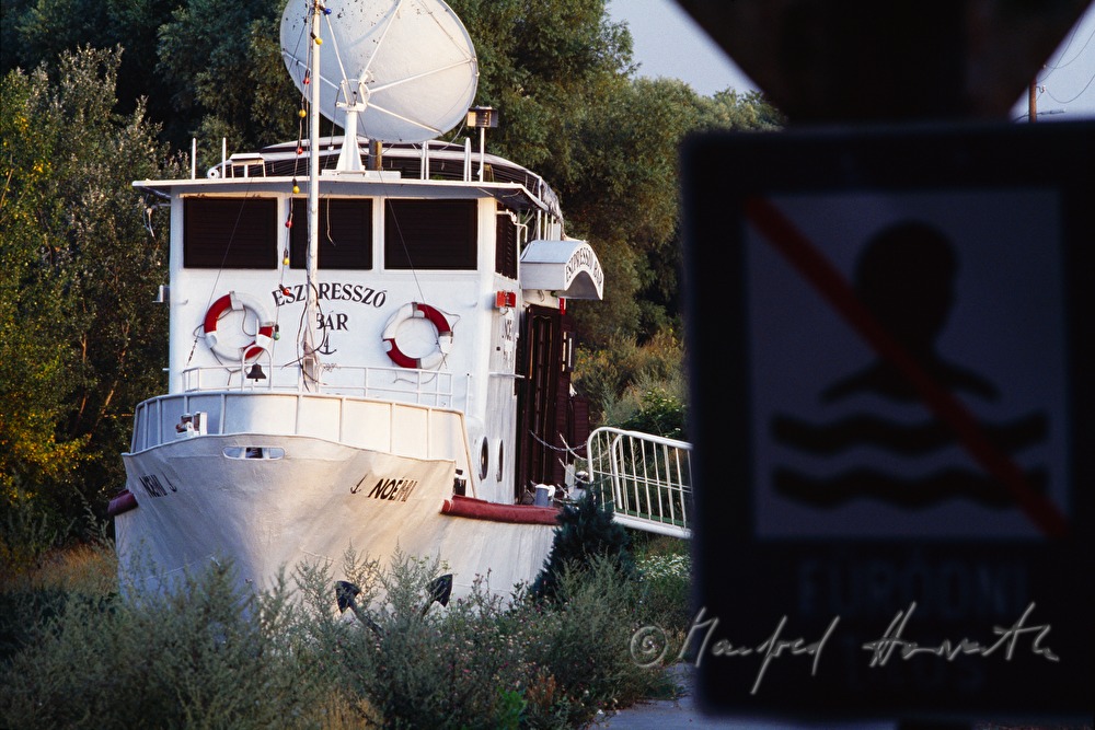 restaurant ship on the rivershore of the Danube
