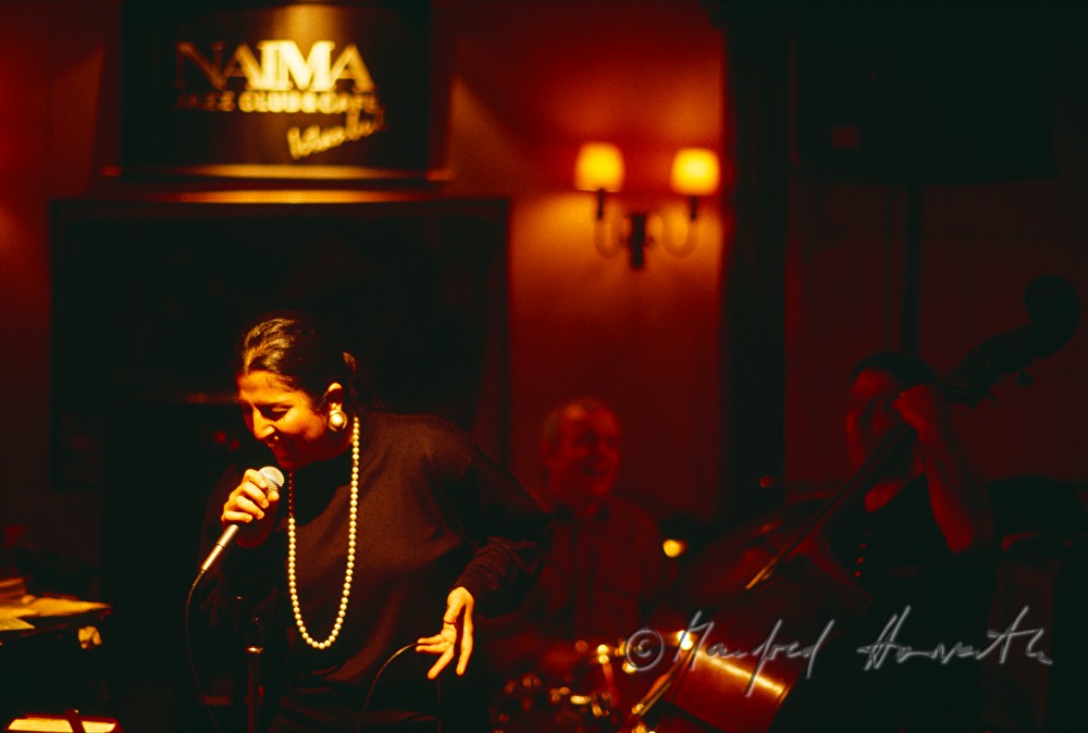 singer in the Naima Jazz Club