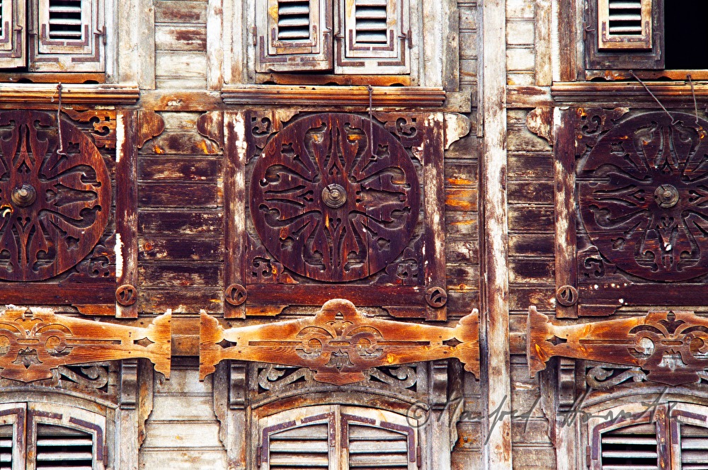 detail of a wooden Ottoman mansion