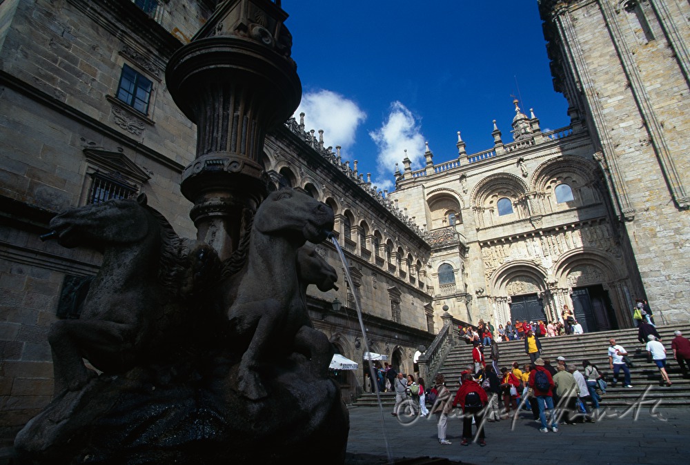 pilgrims on the square in front of the Cathedral