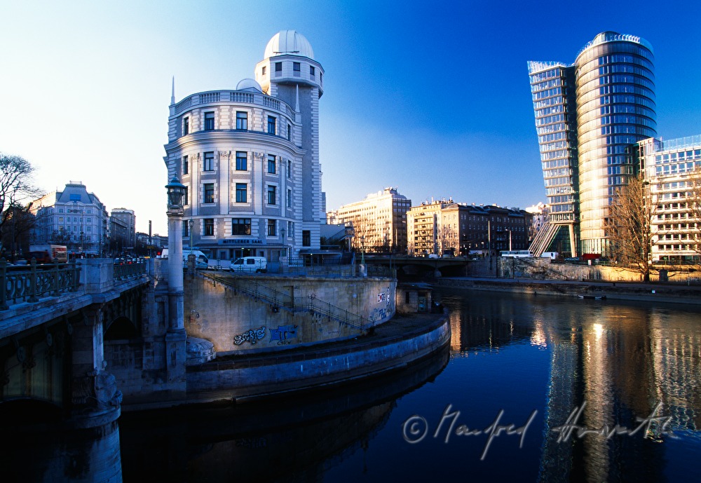 UNIQUA tower and Urania