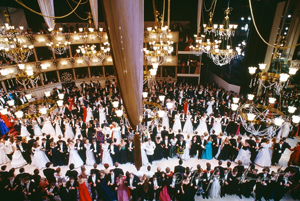 dancers at the opera ball dance the polonaise