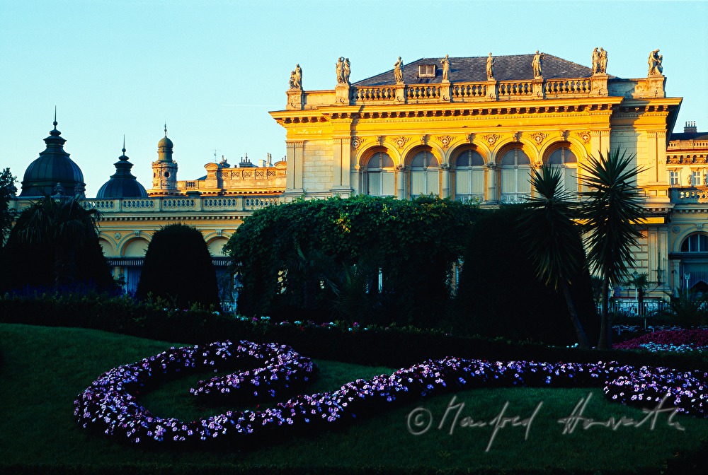 garden and Hübner Kursalon