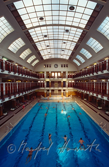 Amalienbad, indoor swimming pool