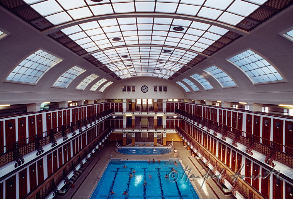 Amalienbad, indoor swimming pool