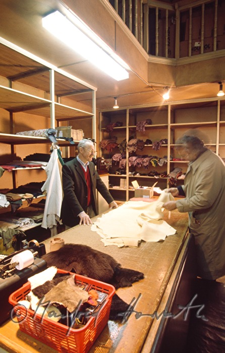 sale of leather in the specialised shop