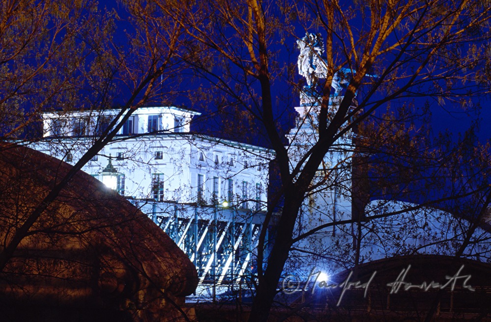 Otto Wagner Bridge (Schemerl Bridge) and Schemerlhaus