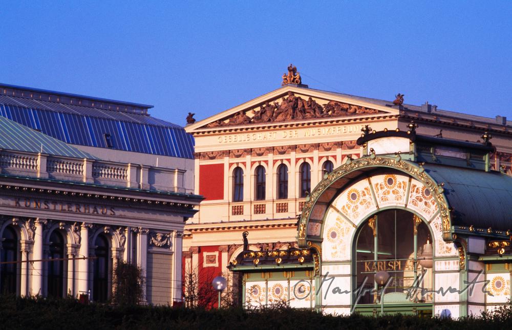 Otto Wagner Pavillon and Musikverein
