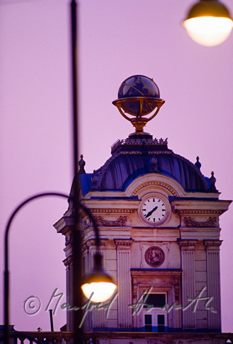 watch on the roof of the former Office of Weights and Standards