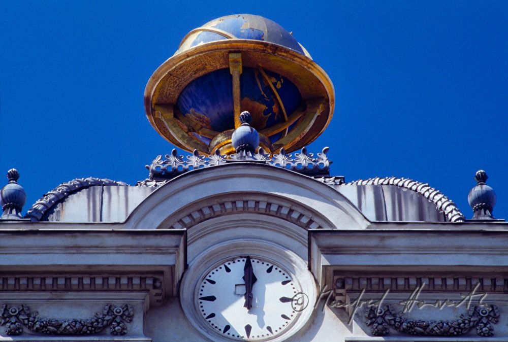 watch on the roof of the former Office of Weights and Standards