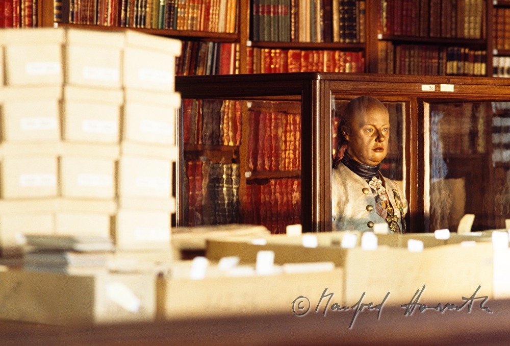 Fidei commis Library