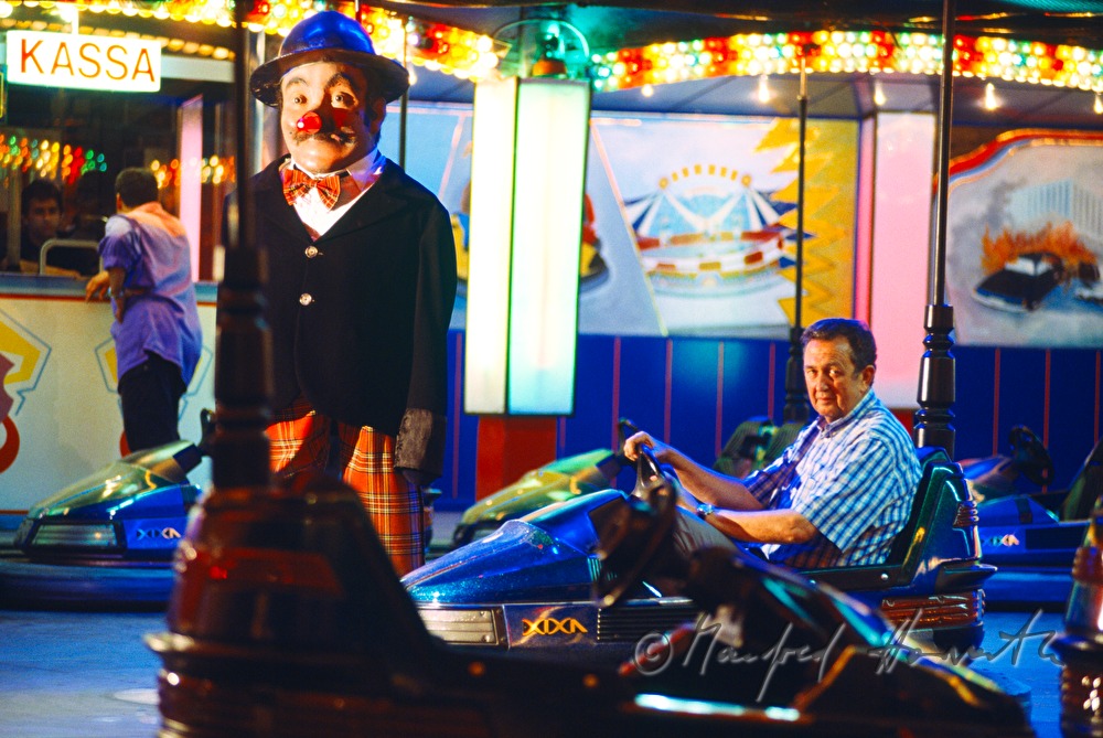 business operator of the bumper car arena