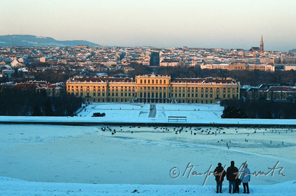 Castle Schoenbrunn and pond