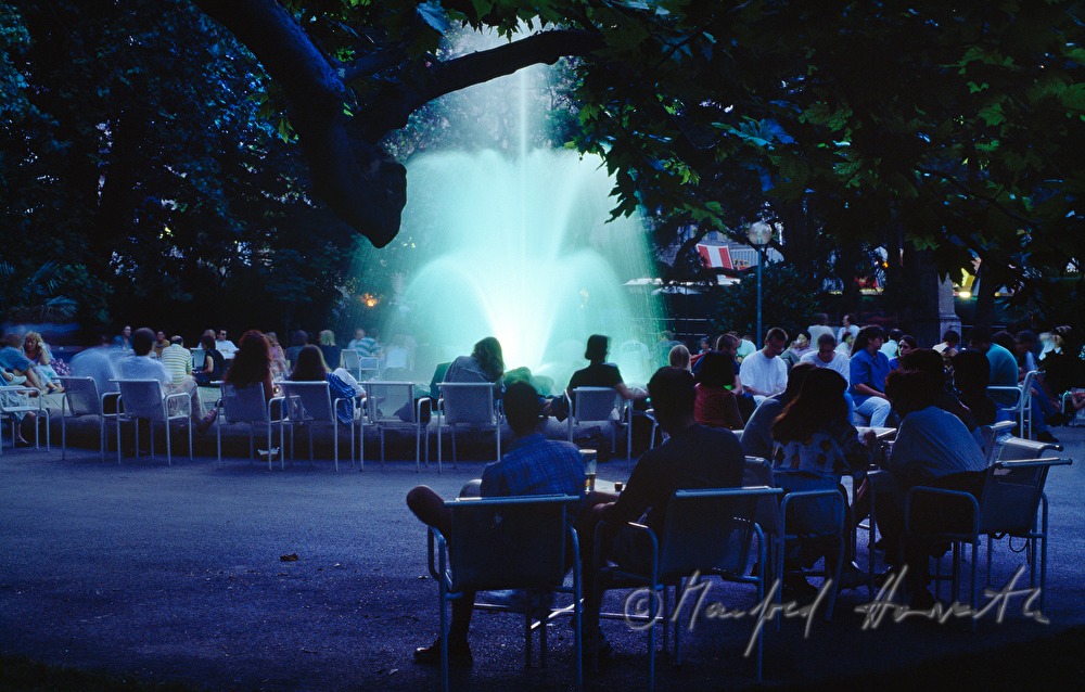 fountain in the park near the townhall