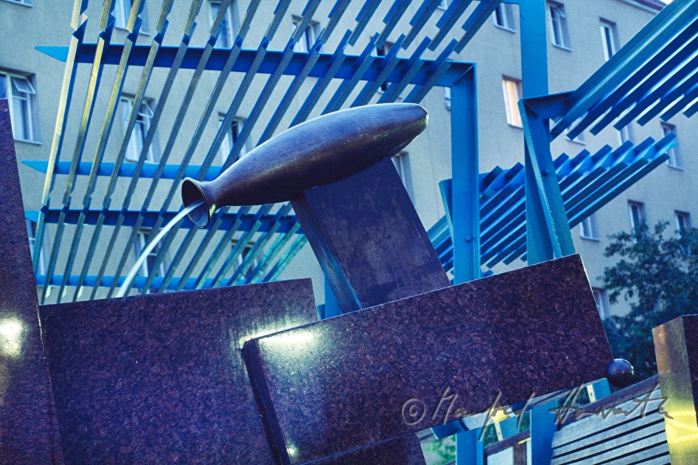 fountain designed by Boris Podrecca