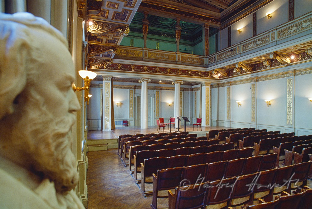Kleiner Saal (small concert hall)