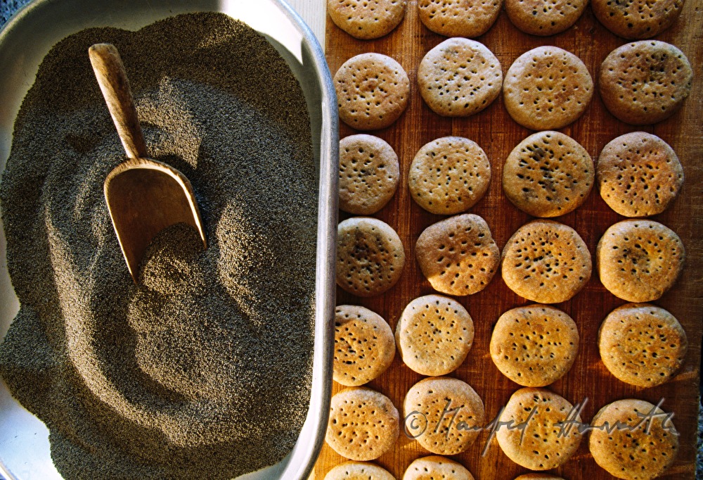 Bakery Pilz, baking of 