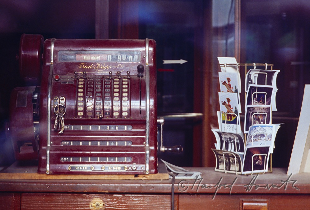 cash desk of the Hotel Südbahnhotel