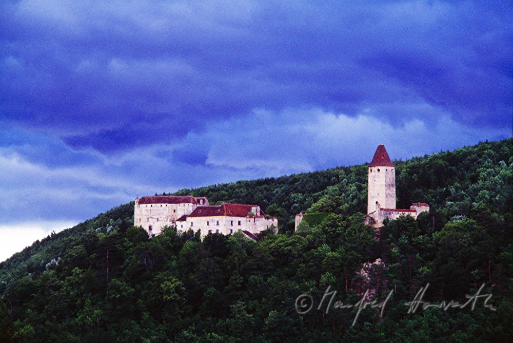 ruin of fortress Seebenstein