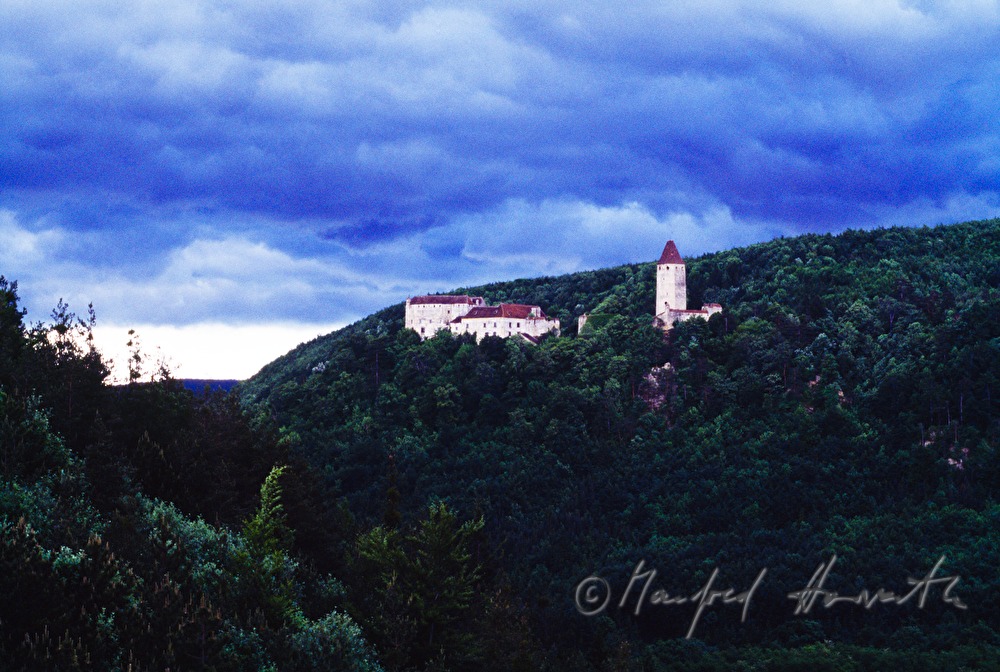 ruin of fortress Seebenstein