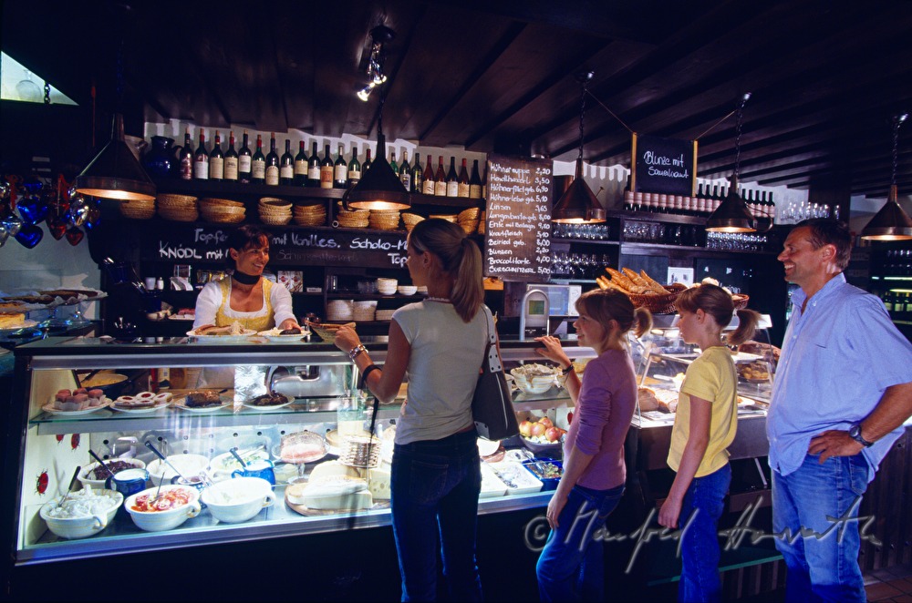 wine tavern Fischer, self-service showcase
