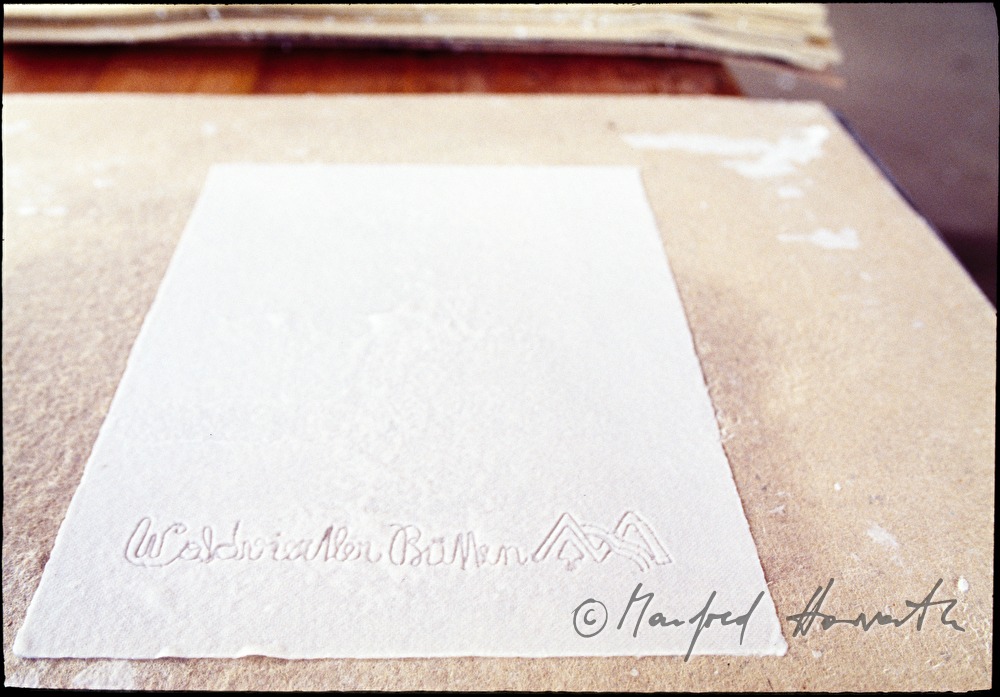 making of deckle-edge paper