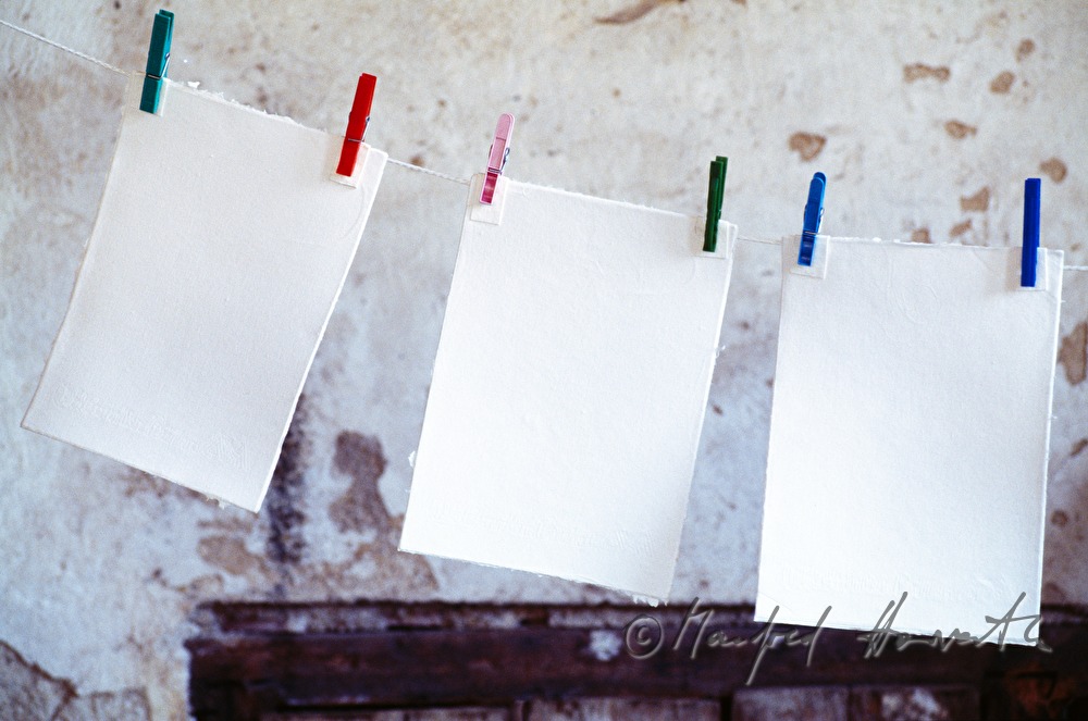 making of deckle-edge paper