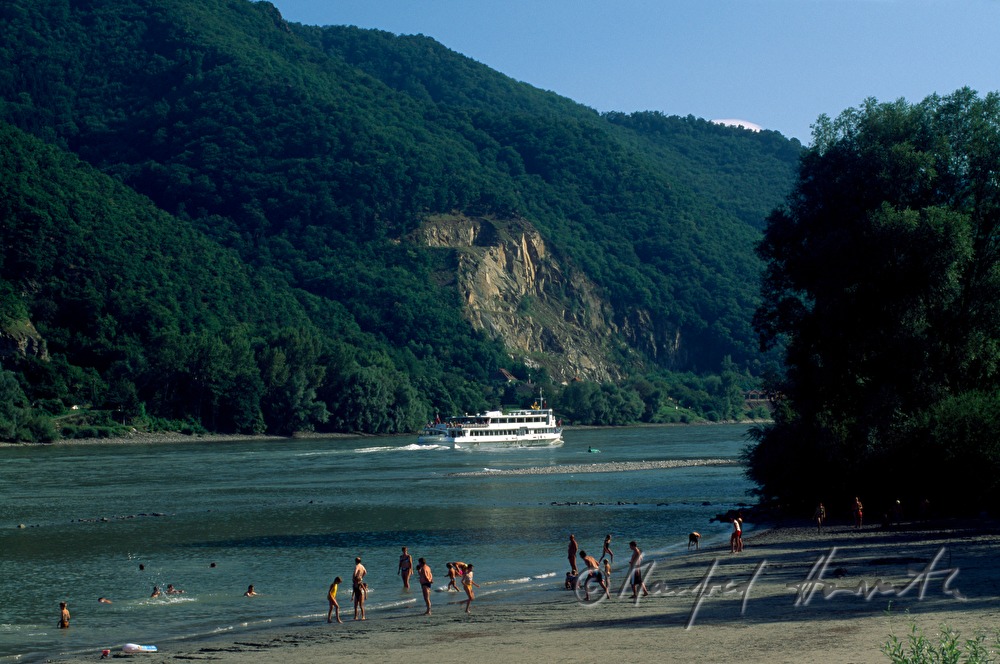 Dabube River Bath and visitors on the beach