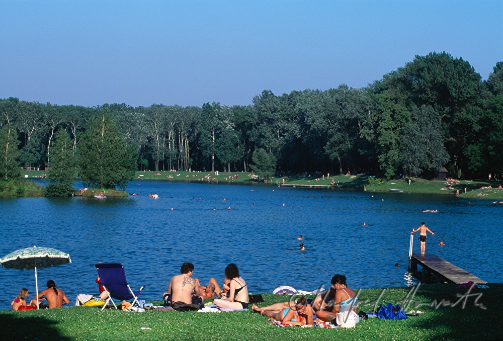 swimming lake of 