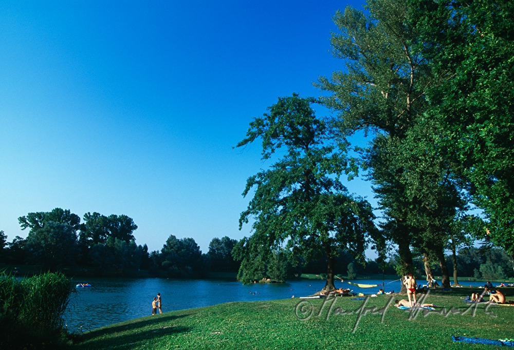 swimming lake of 