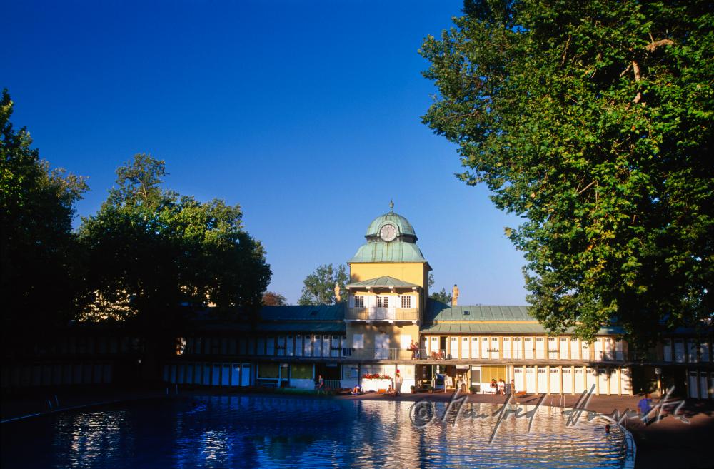thermal swimming pool and bath house at 