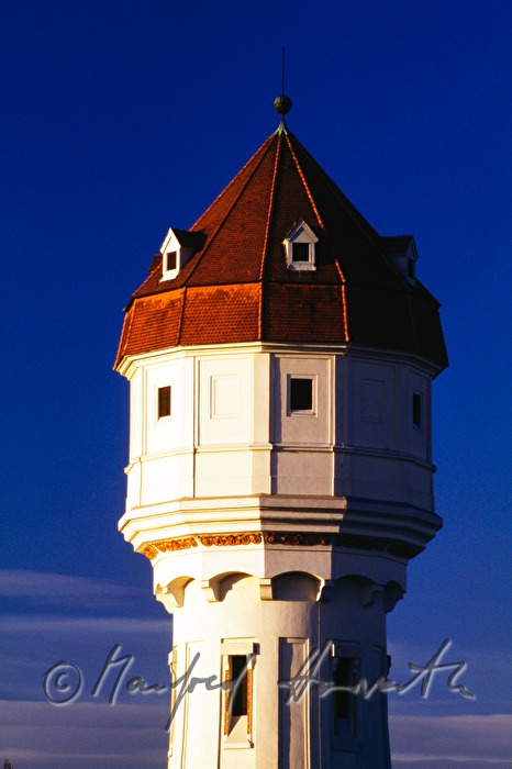 Südtirolerplatz, water reservoir tower