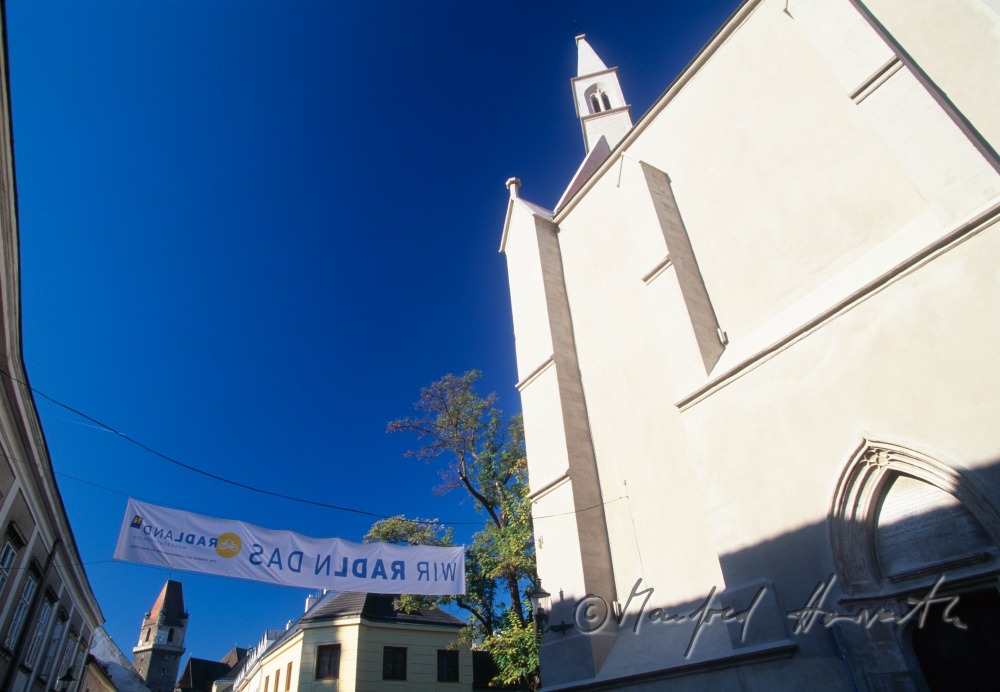 square in front of Spitalskirche