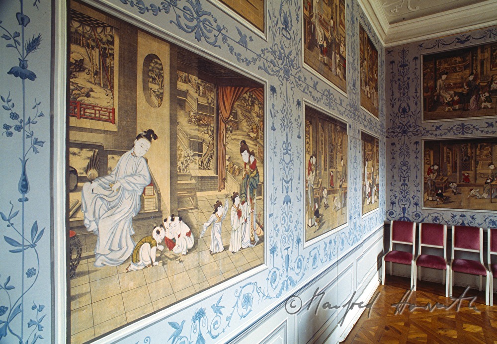 Chinese Salon with paper tapestry