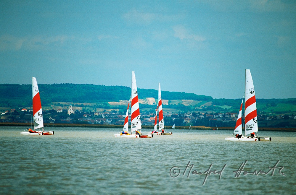 sailing regatta in front of Jois