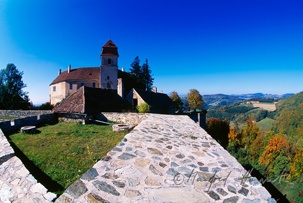 castle wall and view into Bucklige Welt