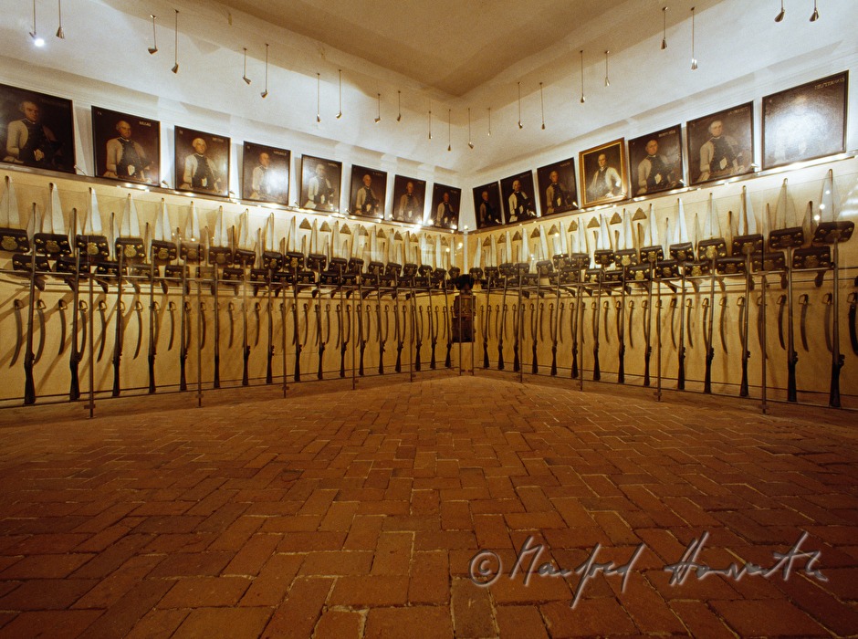 weapon deposit (First insurrection depot)