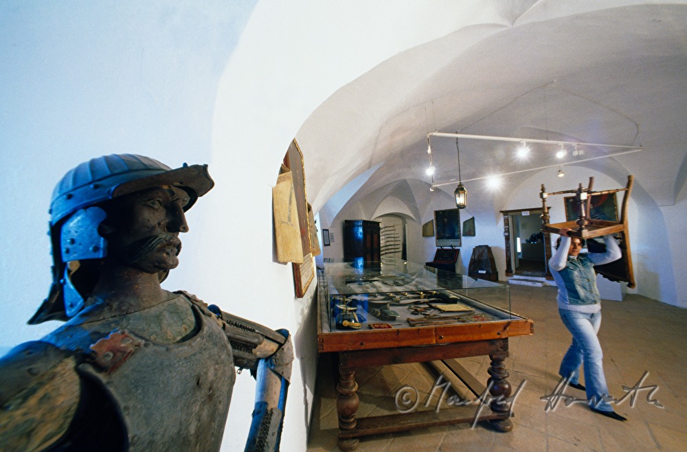 museum in the castle and employee
